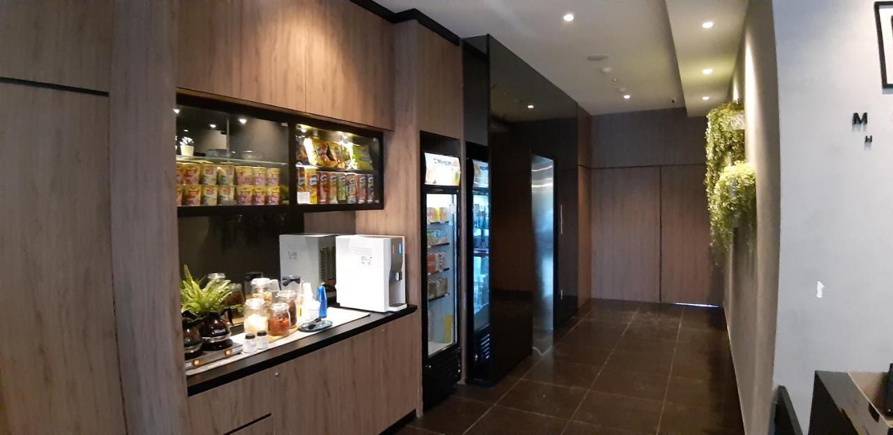 Miico Hotel @ Mount Austin Johor Bahru Dış mekan fotoğraf