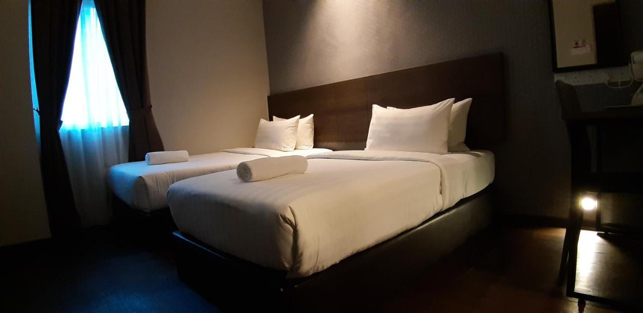Miico Hotel @ Mount Austin Johor Bahru Dış mekan fotoğraf
